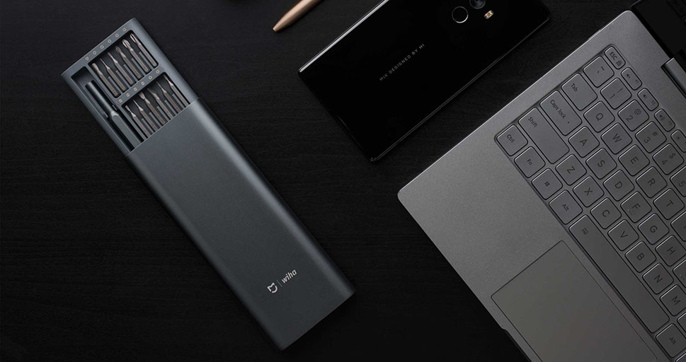 с помощью Xiaomi Wiha можно легко и быстро закрутить/раскрутить винтик во многих приборах